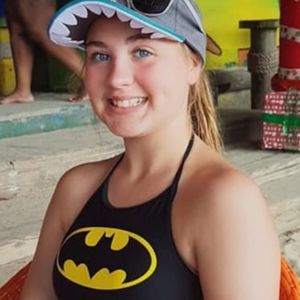 Meet your Posher, Hailey